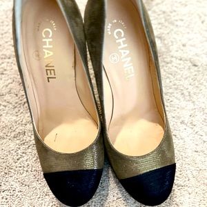 Chanel High Pump (size 36.5)